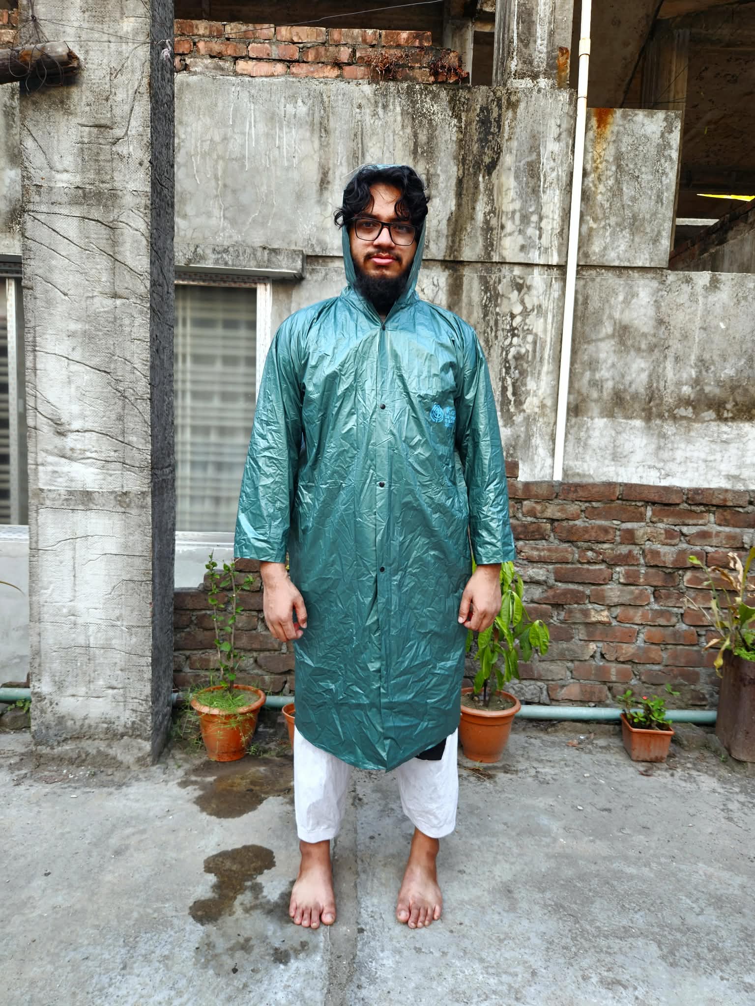 গ্রীন কালার মোটা চাইনিজ ফেব্রিকের রেইনকোট